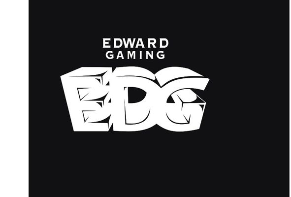 球队集体回 球队集体回